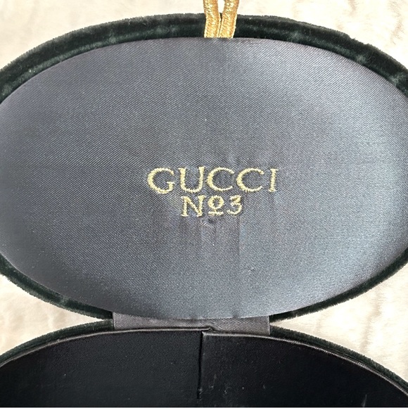 Gucci No. 3 Hunter Green Velvet Vintage Perfume/Cologne Box - Picture 8 of 16